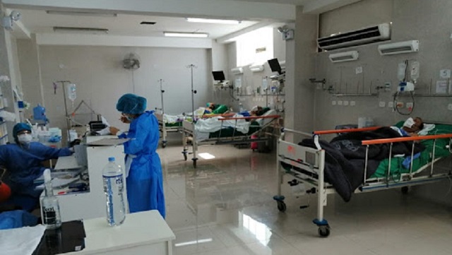 Salas UCI de hospitales referentes de Áncash vuelven a llenarse de pacientes Covid-19