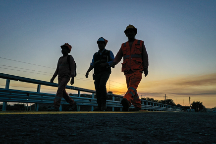 Provías reanudará ejecución de 10 obras de carreteras y 42 puentes en Áncash y otras 7 regiones