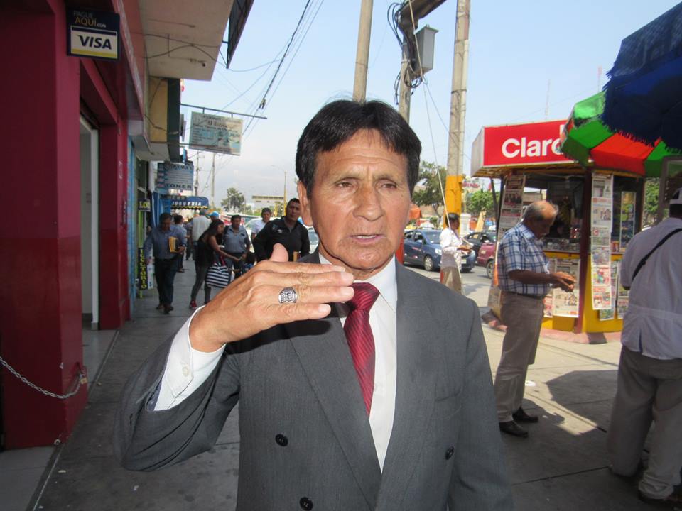 Dirigente de trabajadores de la Corte del Santa cuestiona rendición de cuenta por compra de zapatos