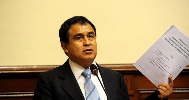 Fredy Otárola: Fujimorismo ejerce un “terrorismo congresal” por caso indulto