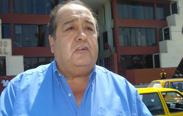 "Sin propuestas serias quieren ir a la región Áncash", dice ex presidente Freddy Ghilardi