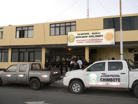 Fiscalía Anticorrupción pide prisión para 4 policías por presunto cobro de “cupos” a la delincuencia