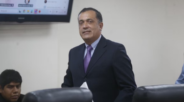 Reprograman declaración del cirujano de Dina Boluarte para el 6 de junio