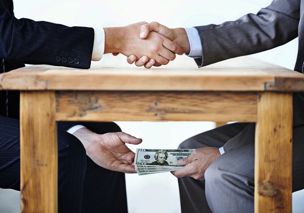 Contraloría inhabilita a 5 funcionarios en Áncash para laborar en el Estado