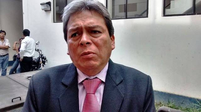 INPE instalará bloqueador de teléfonos celulares en el penal de Cambio Puente