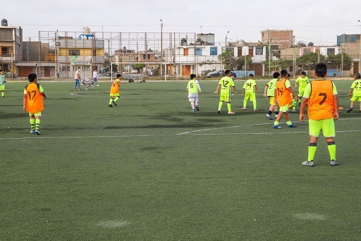 Disponen horario gratuito de complejos deportivos en beneficio de pobladores de Chimbote 