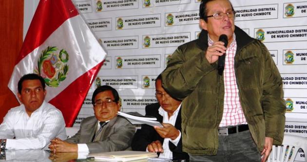 Nuevo Chimbote: Gerente municipal pide paciencia ante retraso de sueldos (video)