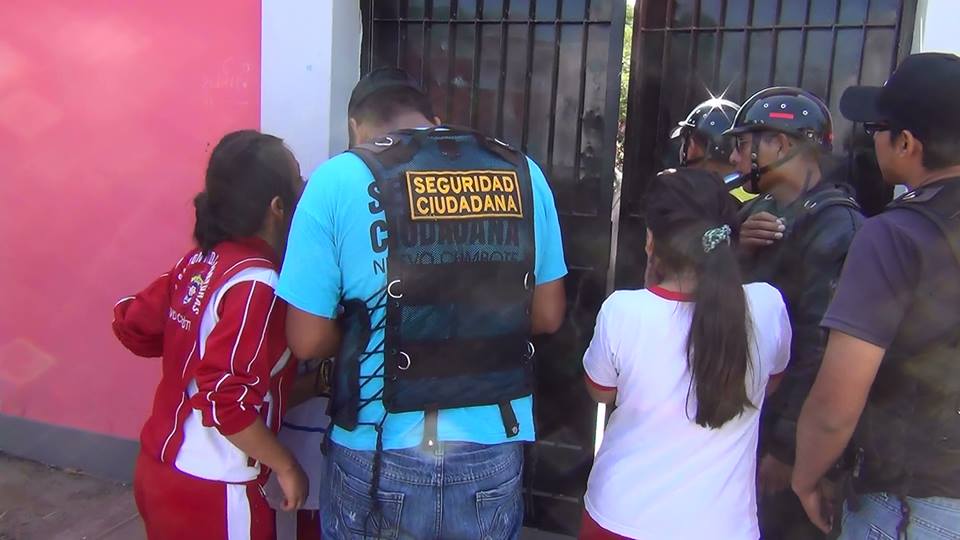 Nuevo Chimbote: Escolares se evaden de clases para deambular por las calles