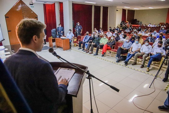 Alcalde de Chimbote asegura su compromiso en la construcción de la Planta de Tratamiento II