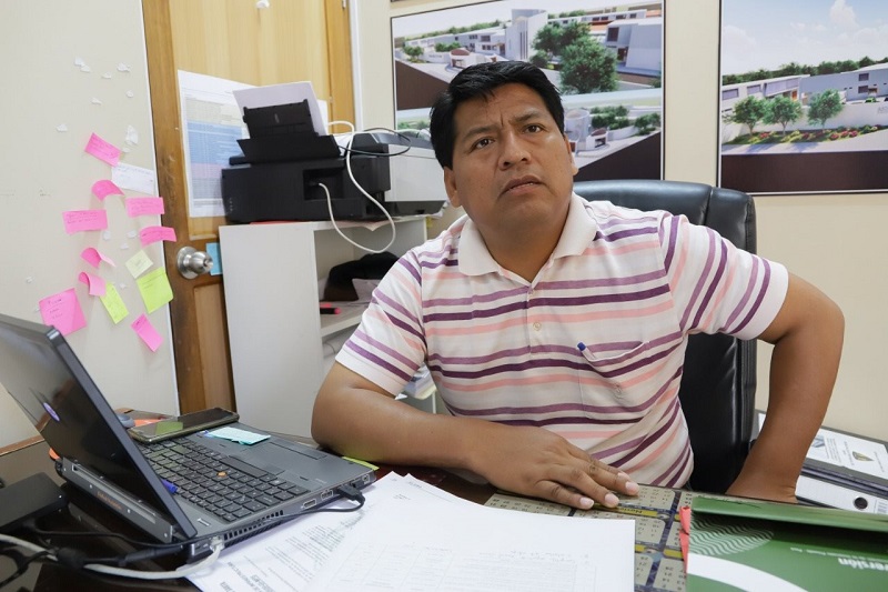 Gerente de obras anuncia avances para ejecución de paquete de obras en varios pueblos de Chimbote