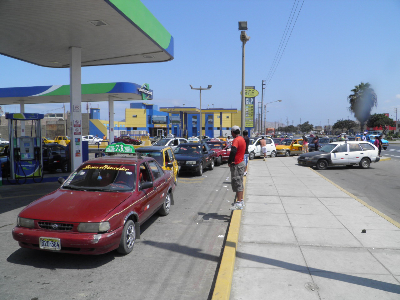 Escases de GLP comienza a sentirse en los grifos de Chimbote y Nuevo Chimbote