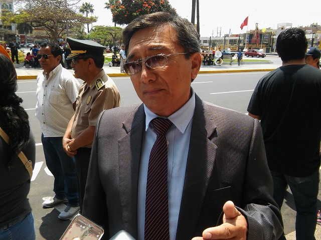 Delicada denuncia de presunta entrega irregular de garantías personales en Chimbote