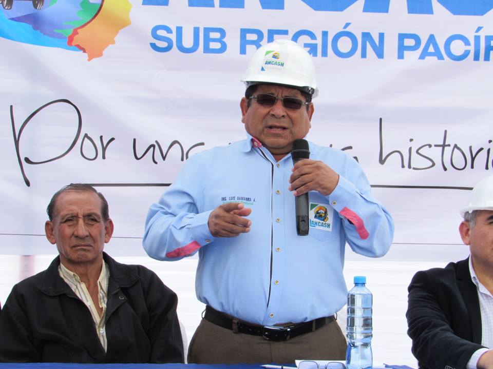 Gobernador de Áncash: "exdirectora del “Regional” no cumplió los requisitos para seguir en el cargo"