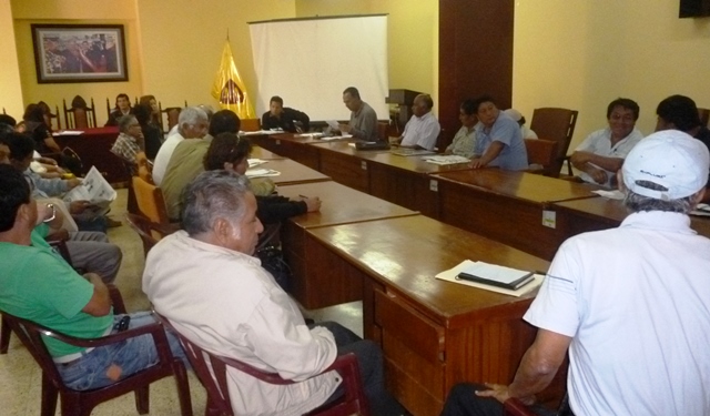  Gerentes de transporte público se reúnen para tomar acuerdos del sector