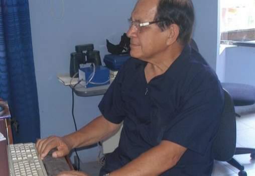 Homenaje a destacado oftalmólogo chimbotano  Guillermo Gismondi por su partida