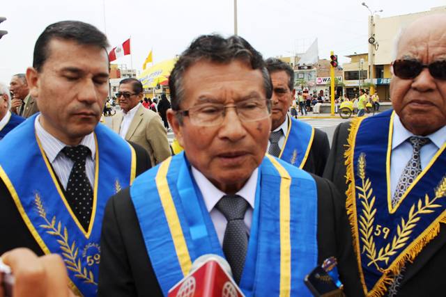 Padre de Henri Aldea indignado porque no descubren a homicidas de su hijo y de exalcalde de Samanco