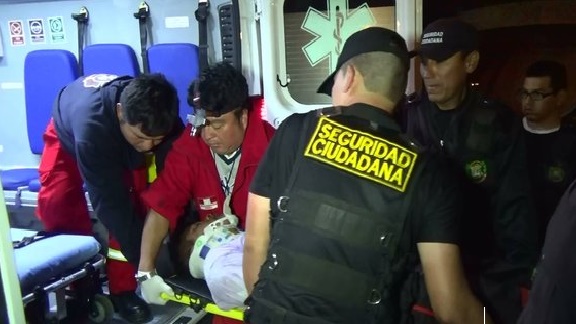 Chimbote: serenos auxiliaron a joven que fue apuñalado por su cuñado