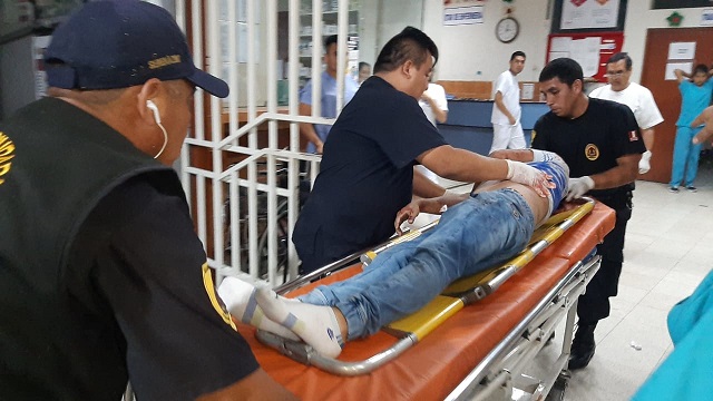 Chofer atropella con su vehículo a un joven y se da a la fuga dejándolo al borde de la muerte en Chimbote