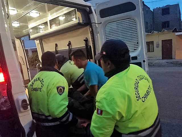 Joven tuvo que arrojarse de un tercer piso para evitar ser atacado por exesposo de su pareja en Chimbote