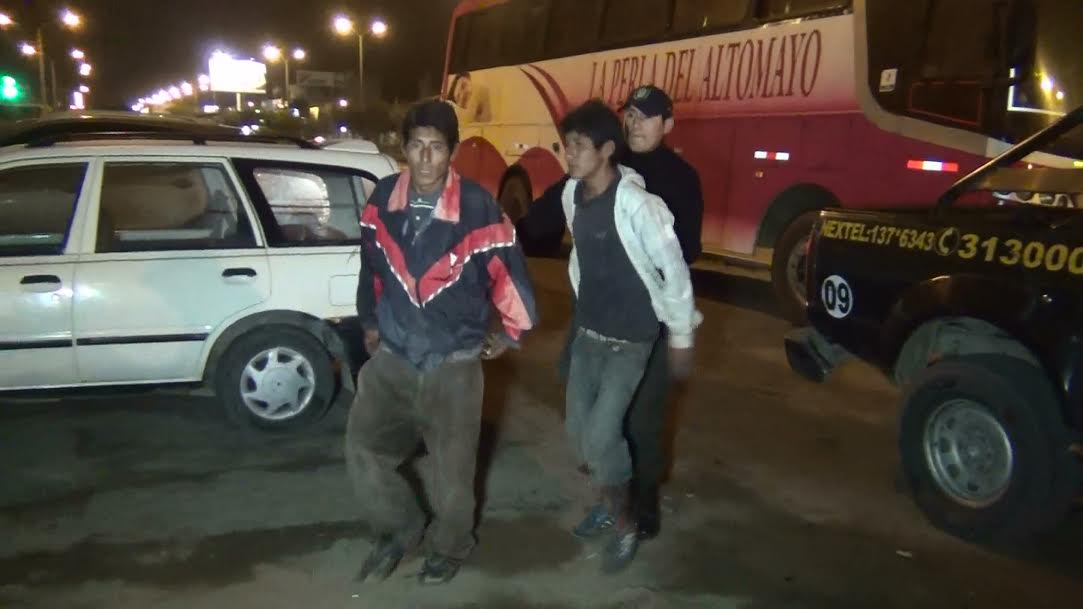 Capturan a dos hermanos cuando pretendían robar en una vivienda