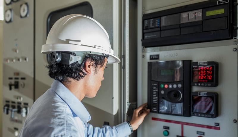 Corte de luz en zonas rurales de Chimbote se debió a choque vehicular