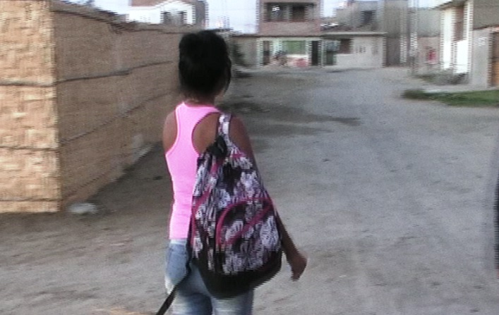 ¡ Exclusivo: Congresista Crisólogo pretende desconocer a su hija!