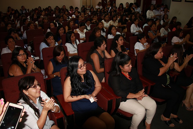 Corte del Santa rindió homenaje a mujeres en su día premiando a juezas y servidoras judiciales