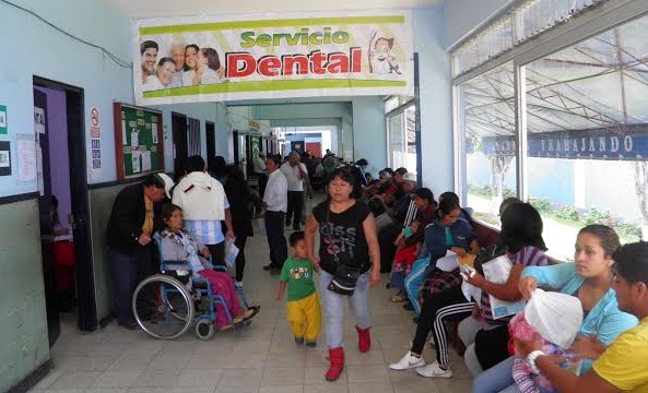 Médicos del Hospital La Caleta establecen atender a través de citas