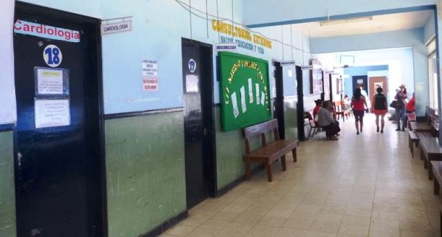 Médicos del hospital La Caleta acatan paro nacional de 48 horas