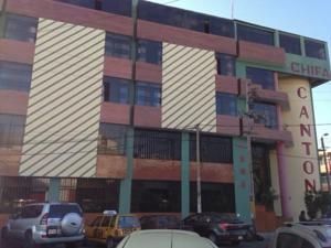 Marcas asaltan a mano armada a empresario y le roban 3 mil dólares en Chimbote