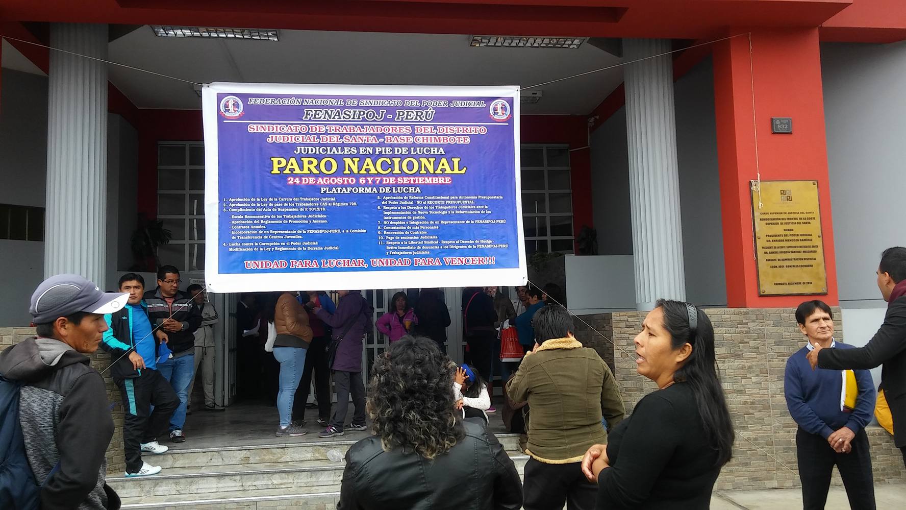 Se restringe atención en Corte Superior de Justicia del Santa por paro de trabajadores