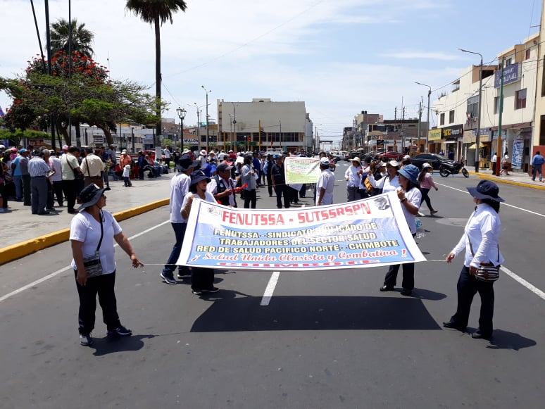 Chimbote: trabajadores del sector salud se suman a la huelga nacional 