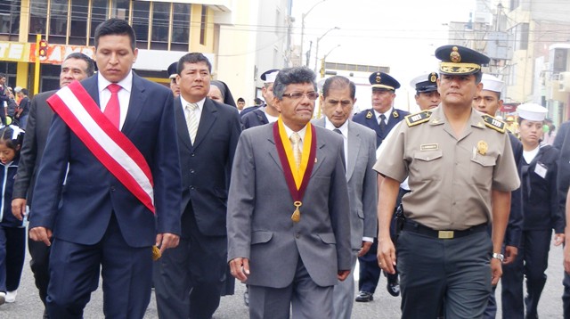 Julio Cortez no puede firmar como alcalde resoluciones de obras en Municipalidad Provincial del Santa