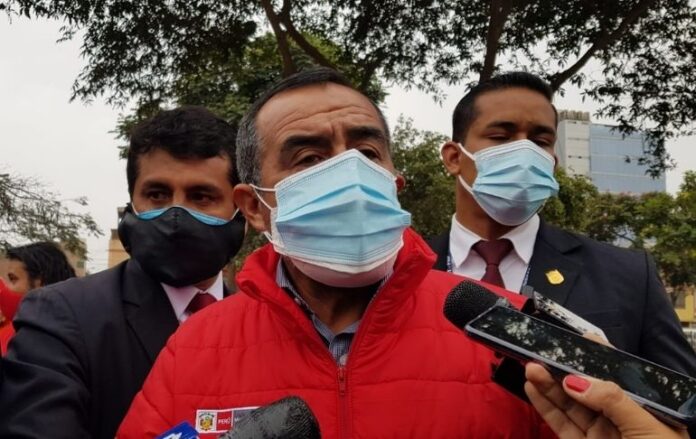 Maraví dice advirtió al presidente Castillo que “era utilizado por PL para salvarlo de la valla electoral”