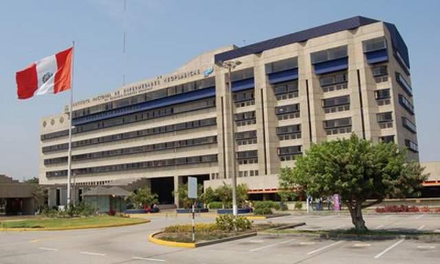 Realizan campaña navideña a favor de pacientes con cáncer del INEN