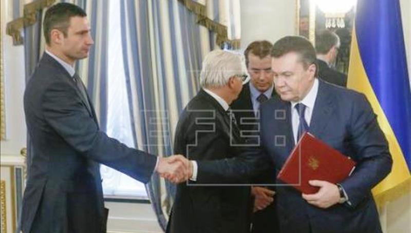 La paz llega a Ucrania con la firma del acuerdo entre Yanukóvich y oposición