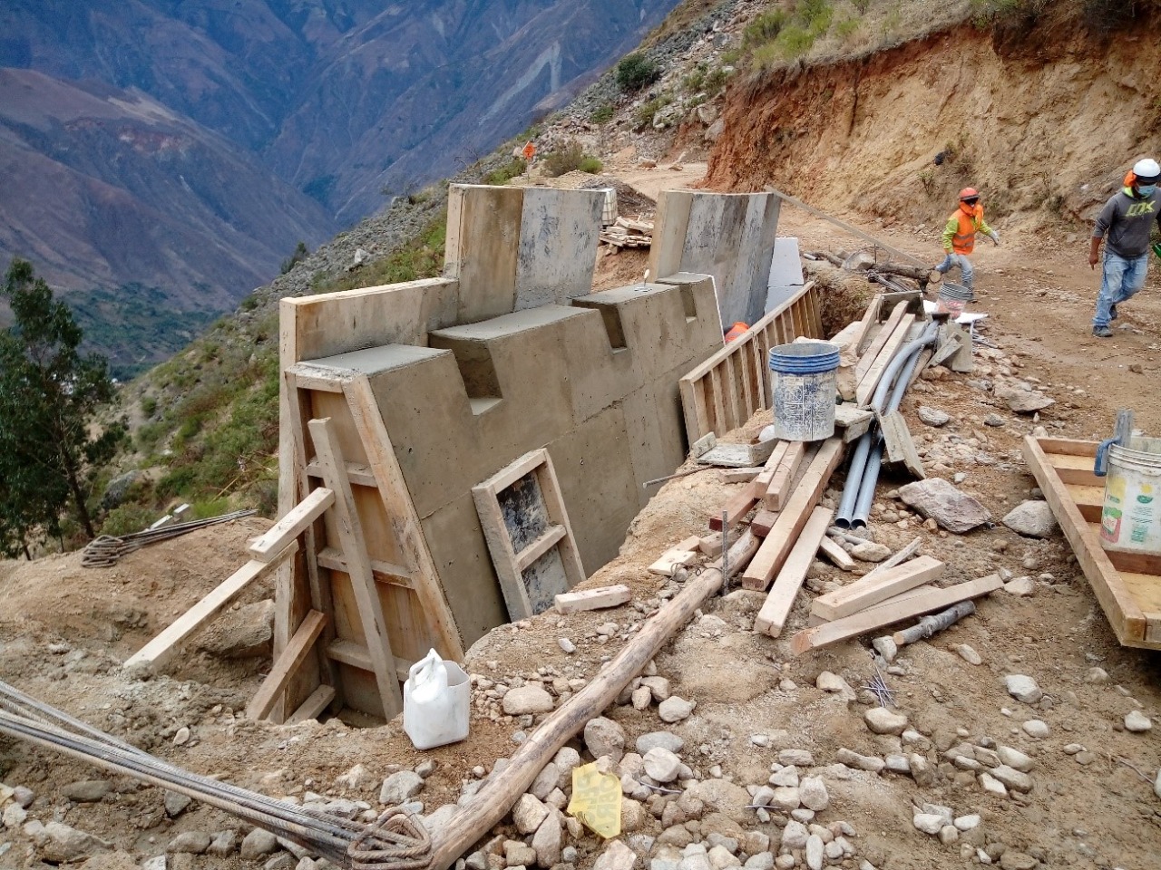 Pallasca: Contraloría alerta deficiencias en obra de camino vecinal en Pampas 