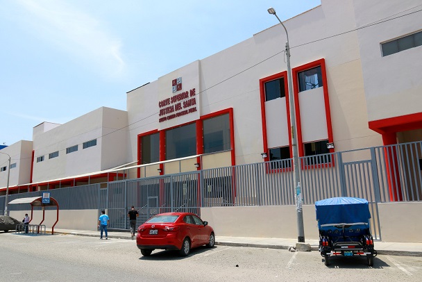 Primera Sala Penal de Apelaciones confirma condena y reparación civil a favor de padre e hijo atropellados por camión compactador 