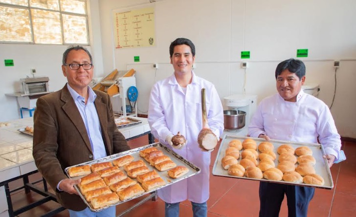 Becario usa tubérculo para fortalecer el pan francés con más proteínas  