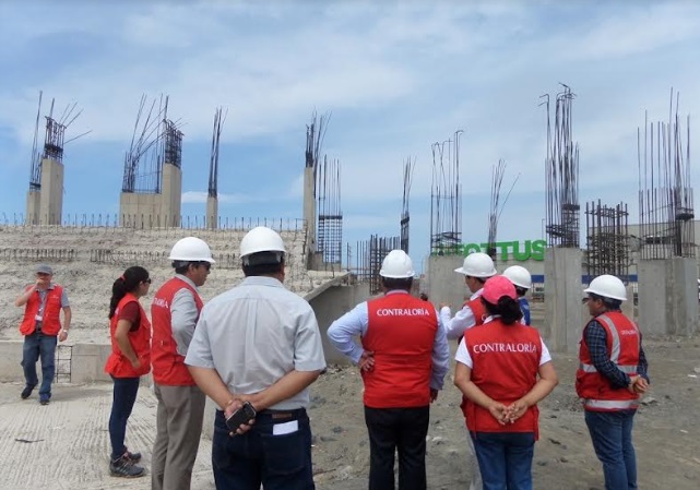 Contraloría presentará proyecto de ley para sancionar a contratistas responsables de paralización de obras y presuntos actos de corrupción               