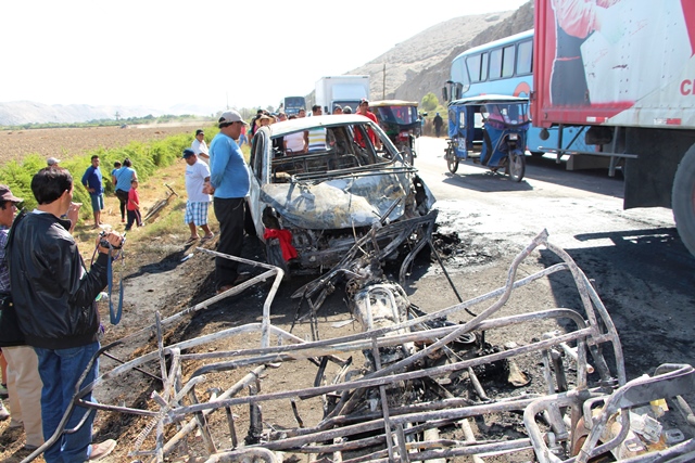 Tres de las cinco personas calcinadas en accidente de Casma ya fueron identificadas