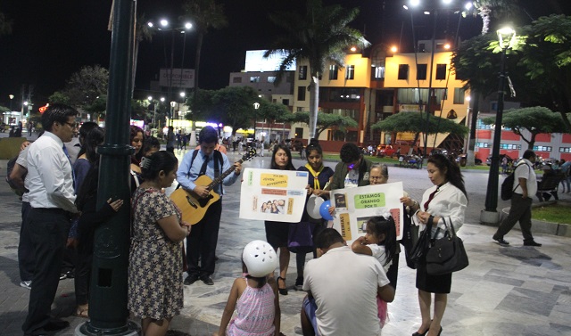 Jóvenes adventistas llevaron alegría a niños de Hospital La Caleta y de la Plaza de Armas de Chimbote