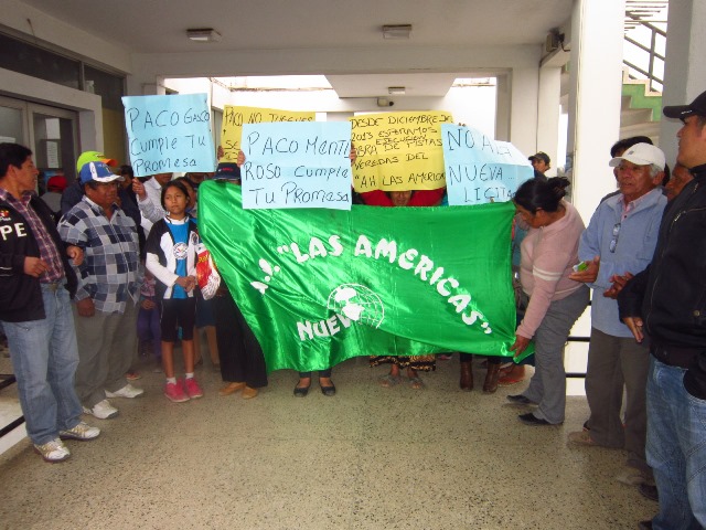 Nuevo Chimbote: vecinos de Las Américas protestan por que municipio no garantiza obras