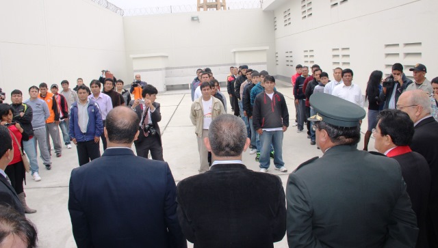 Inauguran pabellones en penal de Cambio Puente para internos de buen comportamiento  