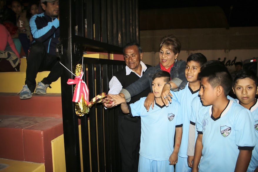 Municipio remodela complejo deportivo en el pueblo joven Florida Baja