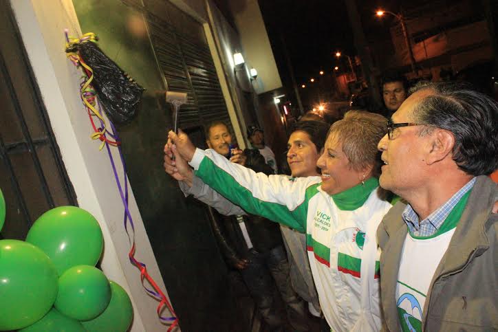 Candidato Walter Soto recorre urbanizaciones de Nuevo Chimbote