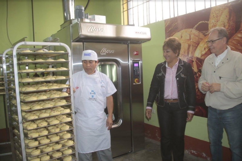 Se inauguró panadería de centro técnico productivo de ACAF