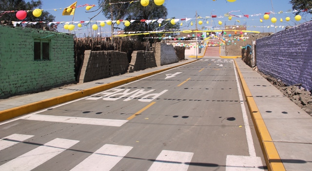 Después de 53 años pueblo de Santa Clemencia tiene pistas y veredas