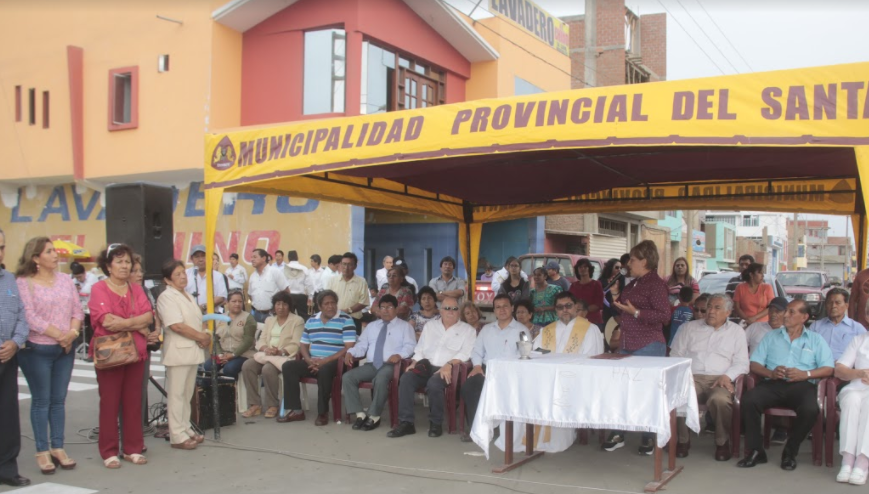 Chimbote: municipalidad inauguró nuevas pistas y veredas en pueblo joven Miraflores Alto 