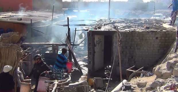 Corto circuito provoca incendio en sector campestre "Los Álamos"